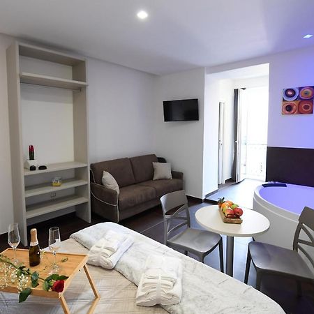 B&B In Centro Storico ساليرنو المظهر الخارجي الصورة
